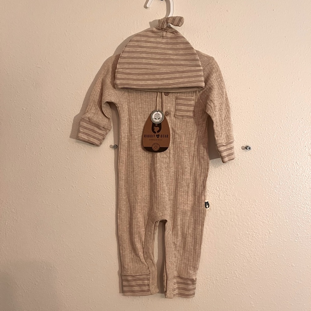 NEW Onesie with Hat 3M